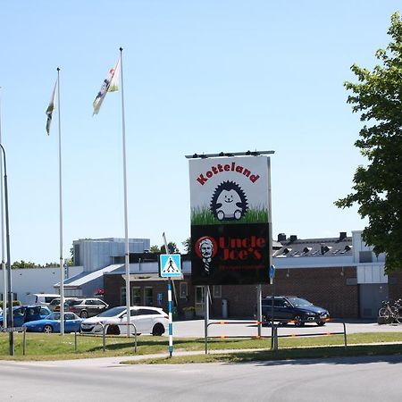 Hostel Uncle Joe'S VBY Zewnętrze zdjęcie