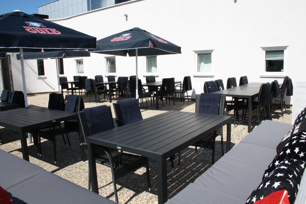 Hostel Uncle Joe'S VBY Zewnętrze zdjęcie